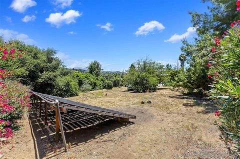 2721 Royal Crest Dr, Escondido, CA 92025 photo 17