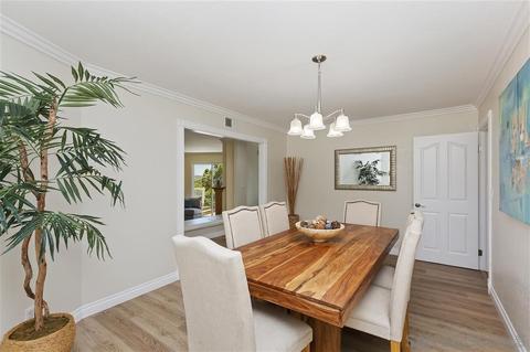2721 Royal Crest Dr, Escondido, CA 92025 photo 4