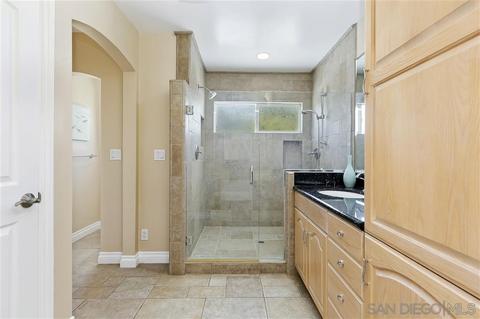 2721 Royal Crest Dr, Escondido, CA 92025 photo 11