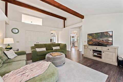 2208 Crest Hill Ln, Fallbrook, CA 92028 photo 14