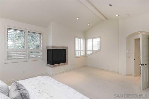 522 Sea Ln, La Jolla, CA 92037 photo 16