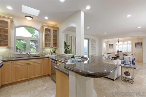 522 Sea Ln, La Jolla, CA 92037 photo 9