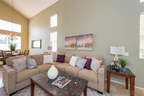 1279 Stanislaus Dr, Chula Vista, CA 91913 photo 4