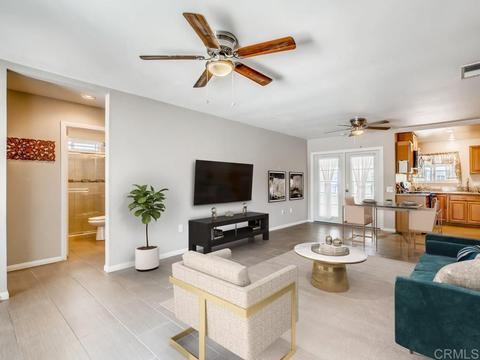 1607 Peacock Blvd, Oceanside, CA 92056 photo 2