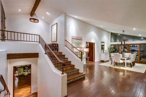 7258 Encelia Dr, La Jolla, CA 92037 photo 7
