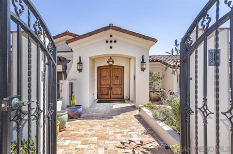 7258 Encelia Dr, La Jolla, CA 92037 photo 2