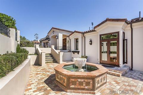 7258 Encelia Dr, La Jolla, CA 92037 photo 3