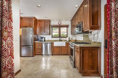 165 I Ave, Coronado, CA 92118 photo 14