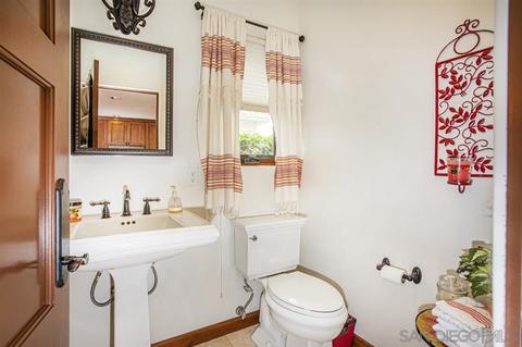 165 I Ave, Coronado, CA 92118 photo 22