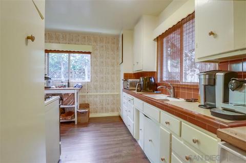 1529 10th St, Coronado, CA 92118 photo 8