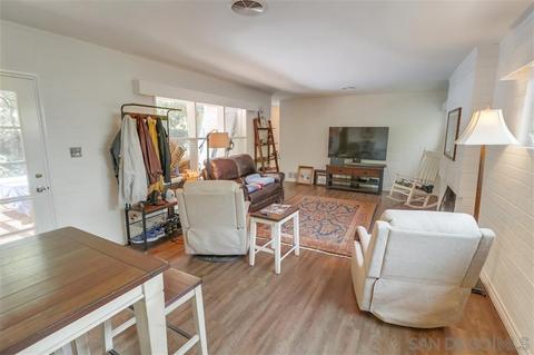 1529 10th St, Coronado, CA 92118 photo 3