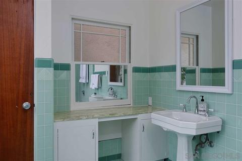 5931 Bellevue, La Jolla, CA 92037 photo 18