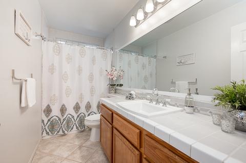 528 Bayona Loop, Chula Vista, CA 91910 photo 12