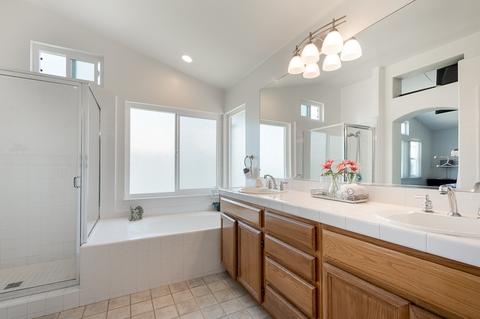 528 Bayona Loop, Chula Vista, CA 91910 photo 15