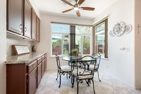 528 Bayona Loop, Chula Vista, CA 91910 photo 8
