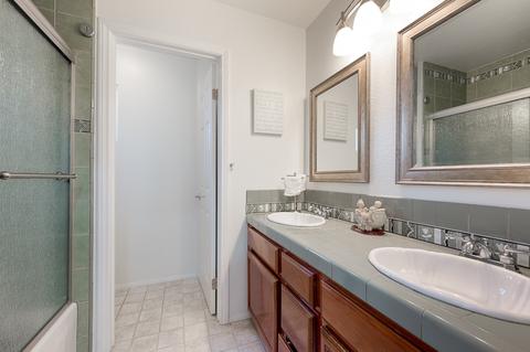 528 Bayona Loop, Chula Vista, CA 91910 photo 18