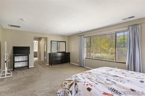 2853 Oro Blanco Cir, Escondido, CA 92027 photo 14