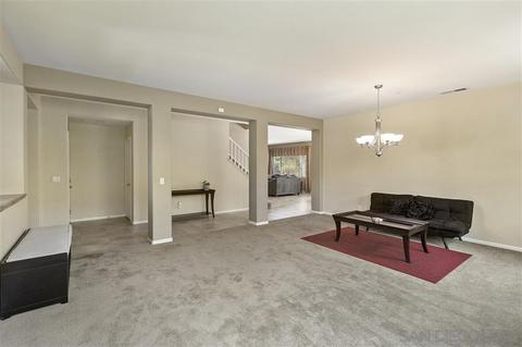 2853 Oro Blanco Cir, Escondido, CA 92027 photo 9