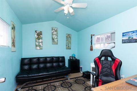 2722 Diaz Gln, Escondido, CA 92027 photo 17