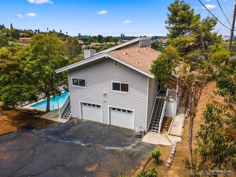 575 Vale View Dr, Vista, CA 92081 photo 4