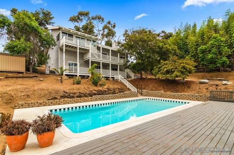 575 Vale View Dr, Vista, CA 92081 photo 9
