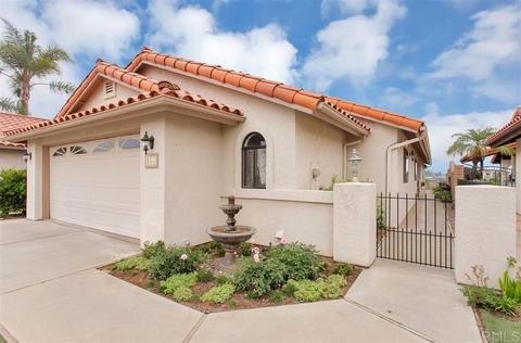 955 Ridge Hts, Fallbrook, CA 92028 photo 2