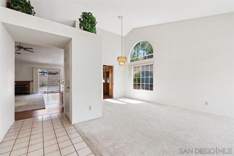 1356 Beringer Ln, Vista, CA 92081 photo 9
