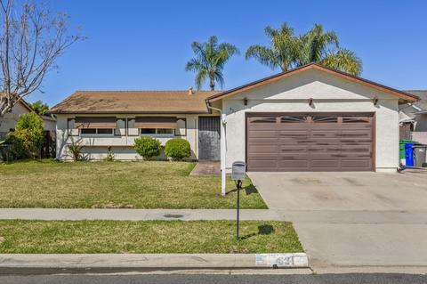 631 Charles Dr, Oceanside, CA 92057 photo 1