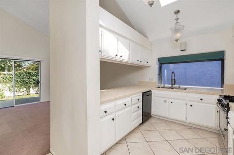 4 Silver Run, Irvine, CA 92620 photo 11