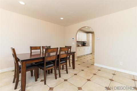 4942 Siesta Dr, Oceanside, CA 92057 photo 3