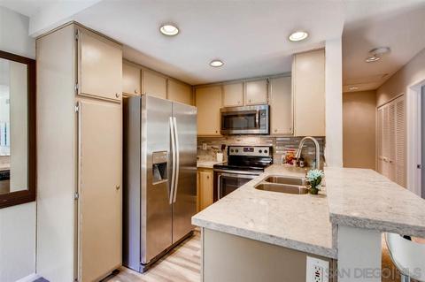 3151 Evening Way #D, La Jolla, CA 92037 photo 4