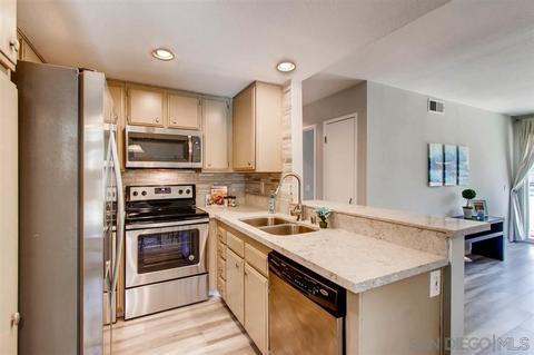 3151 Evening Way #D, La Jolla, CA 92037 photo 3