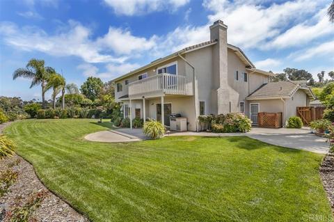 2344 Kimberly Ct, Carlsbad, CA 92008 photo 2