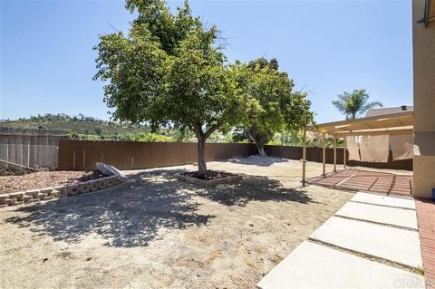 3582 Prestwick Cir, Oceanside, CA 92056 photo 6