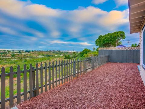 909 Capistrano Dr, Oceanside, CA 92058 photo 18