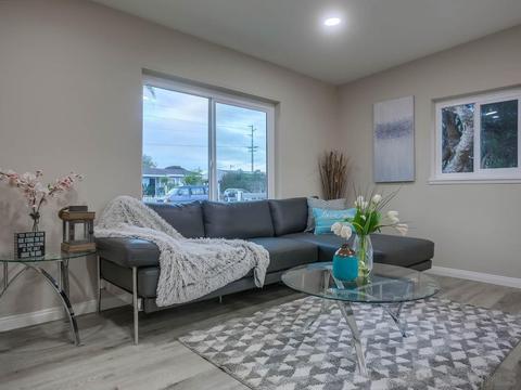 909 Capistrano Dr, Oceanside, CA 92058 photo 6