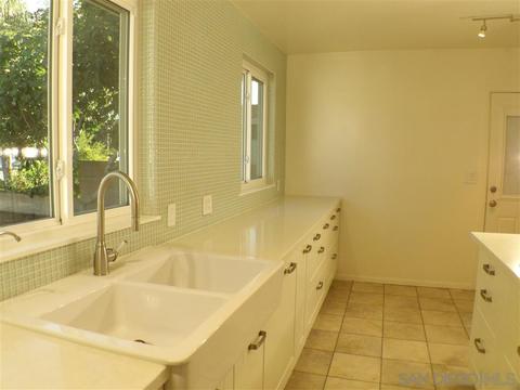 Undisclosed, Fullerton, CA 92832 photo 16
