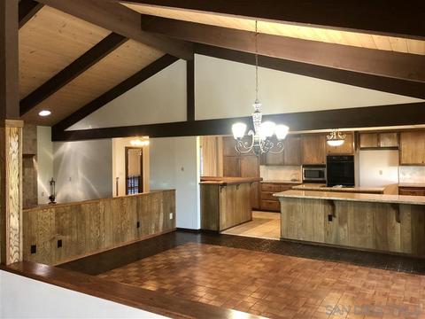 705 Berkeley Way, Vista, CA 92084 photo 8
