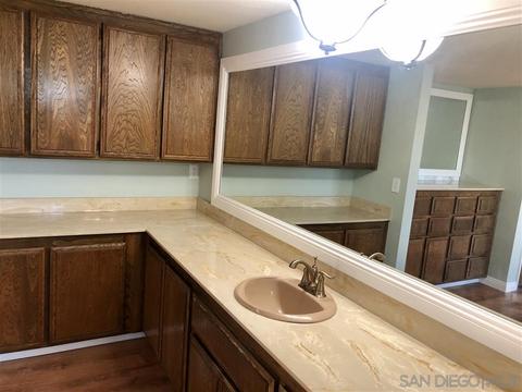 705 Berkeley Way, Vista, CA 92084 photo 16