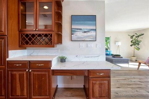 918 Sandpiper Pl, La Jolla, CA 92037 photo 9