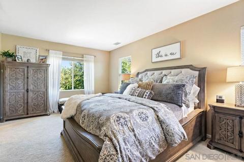 2438 Pine Valley Gln, Escondido, CA 92026 photo 15