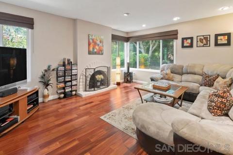 2390 Botella Pl, Carlsbad, CA 92009 photo 8