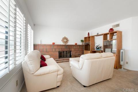 1098 E J St, Chula Vista, CA 91910 photo 5