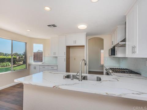 3732 Via Las Villas, Oceanside, CA 92056 photo 10