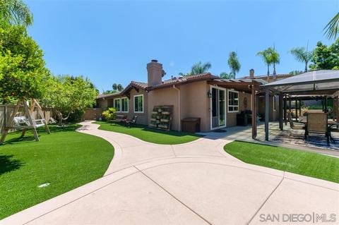 5001 Bella Collina, Oceanside, CA 92056 photo 18