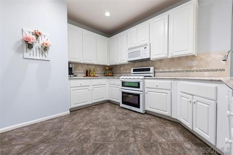 5001 Bella Collina, Oceanside, CA 92056 photo 24