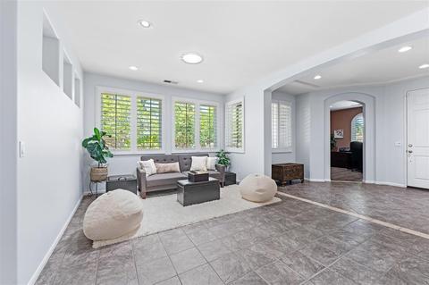 5001 Bella Collina, Oceanside, CA 92056 photo 5