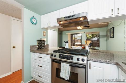 117 Espanas Gln, Escondido, CA 92026 photo 17