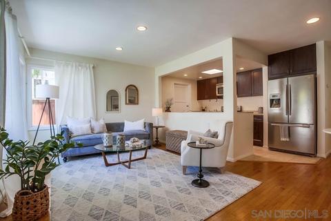 1649 Chalcedony St, San Diego, CA 92109 photo 2