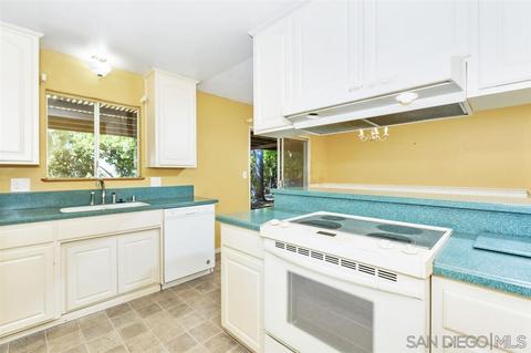 229 Shetland Way, Fallbrook, CA 92028 photo 5